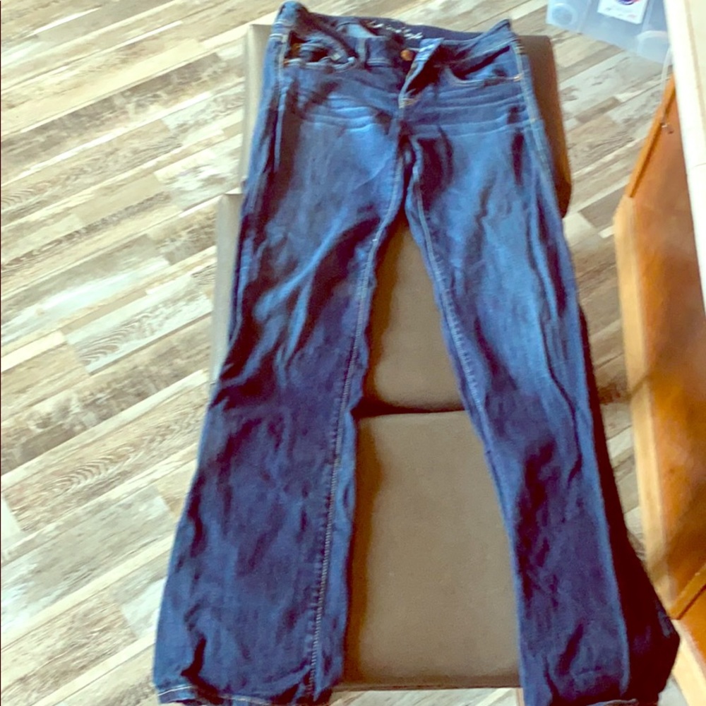 American Eagle size 8 slim boot stretch Jeans